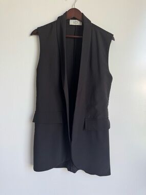 Allma Black Sleeveless Blazer Vest Medium Long Open Front Minimalist Chic BRAZIL